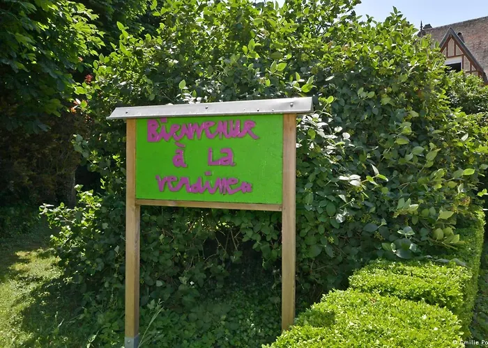 Roulotte La Verdine Couette-café Dury (Aisne)